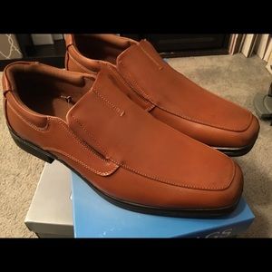 Men’s slip-on shoes